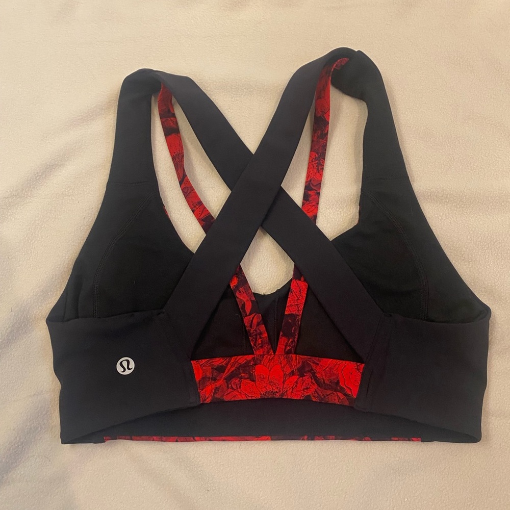 Limited Edition Lululemon Sweat Times Bra CarmineTrue Red Black / Black Size 6 - Picture 4 of 4